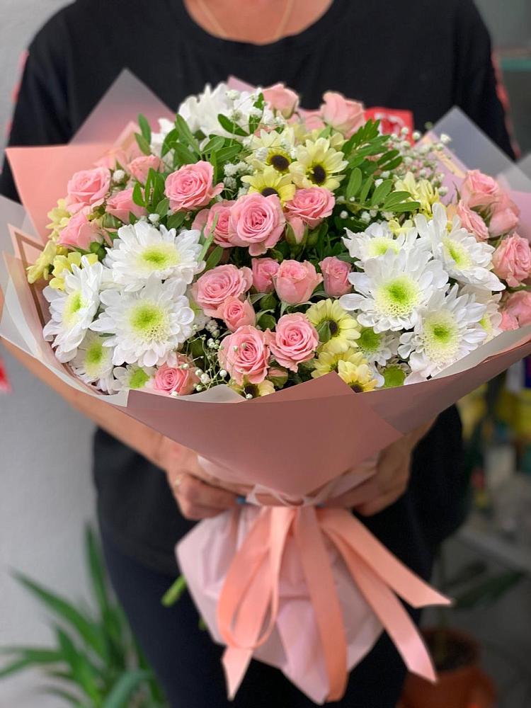 Букет цветов из: Розы и Хризантемы в Борисоглебском