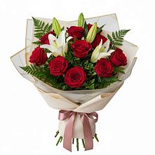 Букет цветов из:  Лилии и Розы в Борисоглебском
