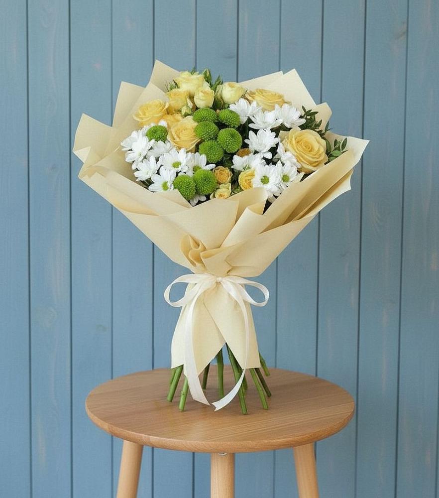 Букет цветов из: Хризантемы и Розы в Борисоглебском