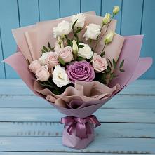 Букет цветов из:  Розы и Лизиантусы в Борисоглебском