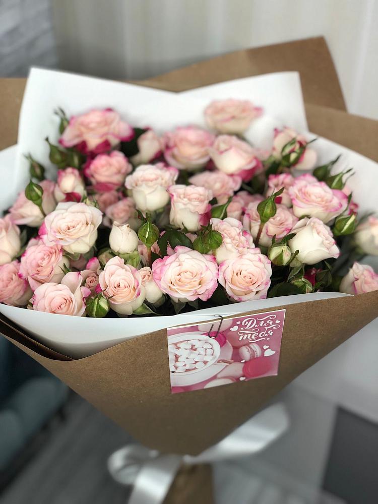 Букет цветов из: Розы в Борисоглебском