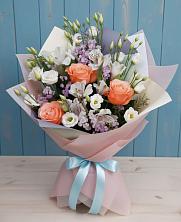 Букет цветов из:  Лизиантусы, Розы, Альстромерии и Гипсофила в Борисоглебском