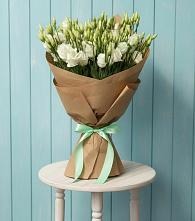 Букет цветов из:  Лизиантусы в Борисоглебском