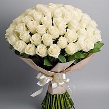 Букет 101 беля роза Белоснежка в Борисоглебском