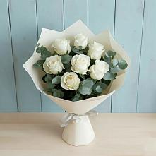 Букет Белые розы в Эвкалипте в Борисоглебском