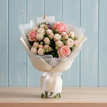 Букет цветов из:  Розы в Борисоглебском