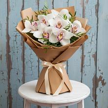 Букет цветов из:  Орхидеи и Розы в Борисоглебском