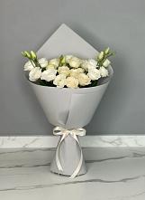 Букет цветов из:  Розы и Лизиантусы в Борисоглебском